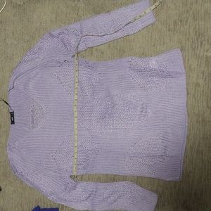 M/l lavender is the color, unique is the brand, it is definitely oversized.